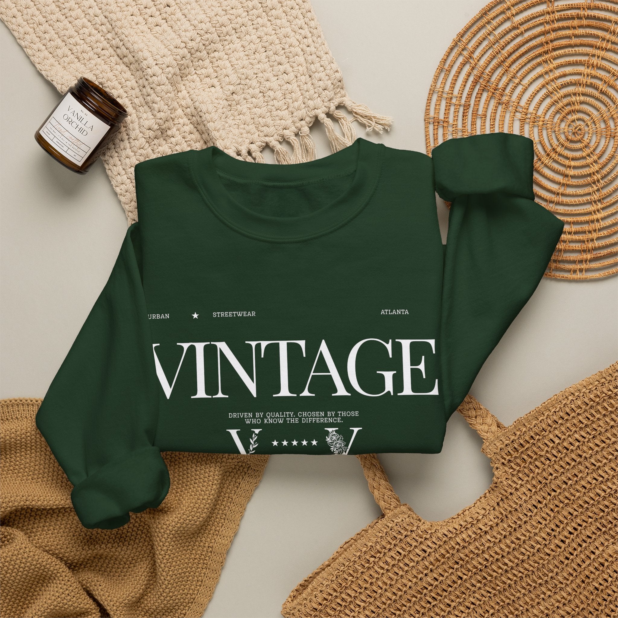 Vintage Crewneck Sweatshirt — Retro 'VINTAGE' Graphic Pullover