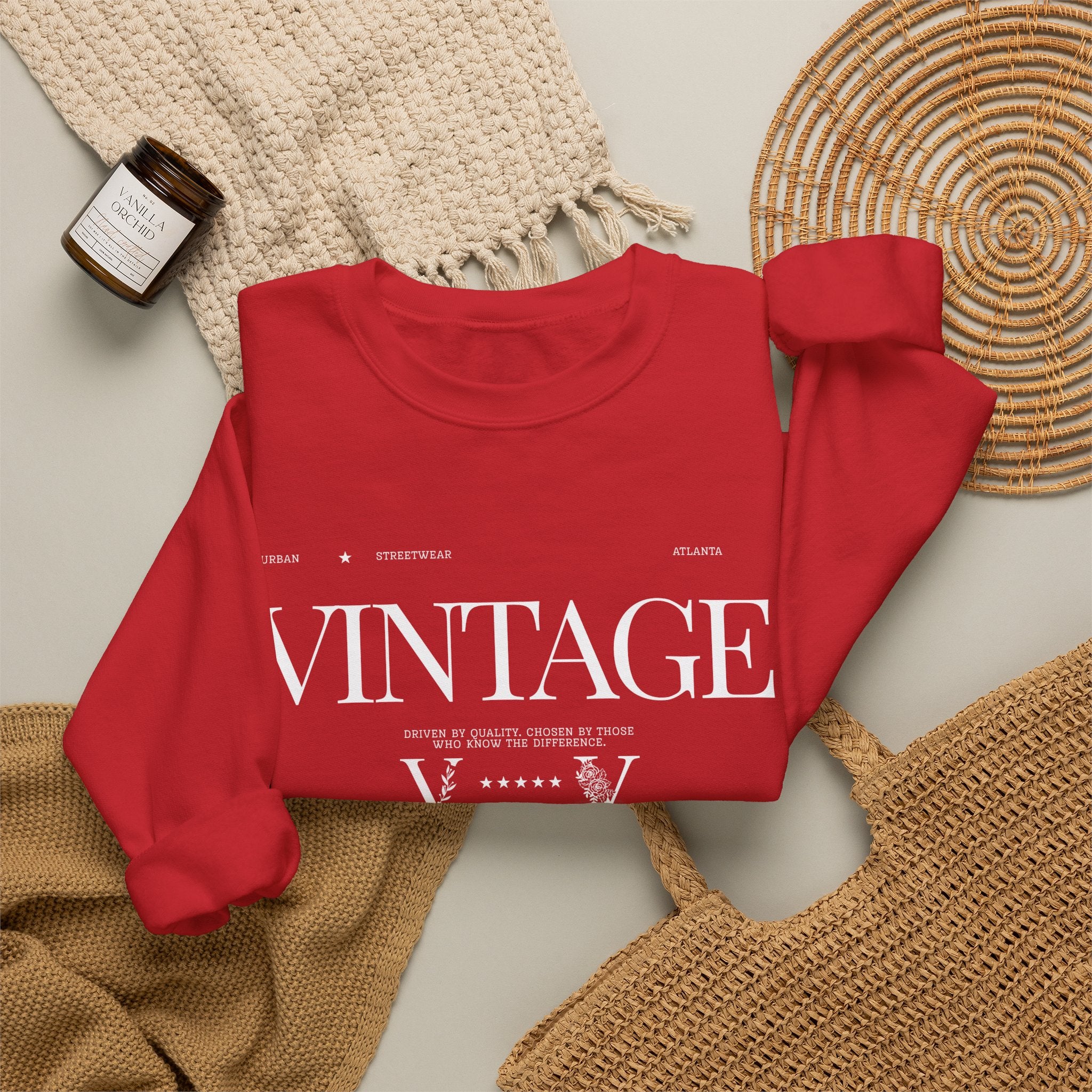 Vintage Crewneck Sweatshirt — Retro 'VINTAGE' Graphic Pullover
