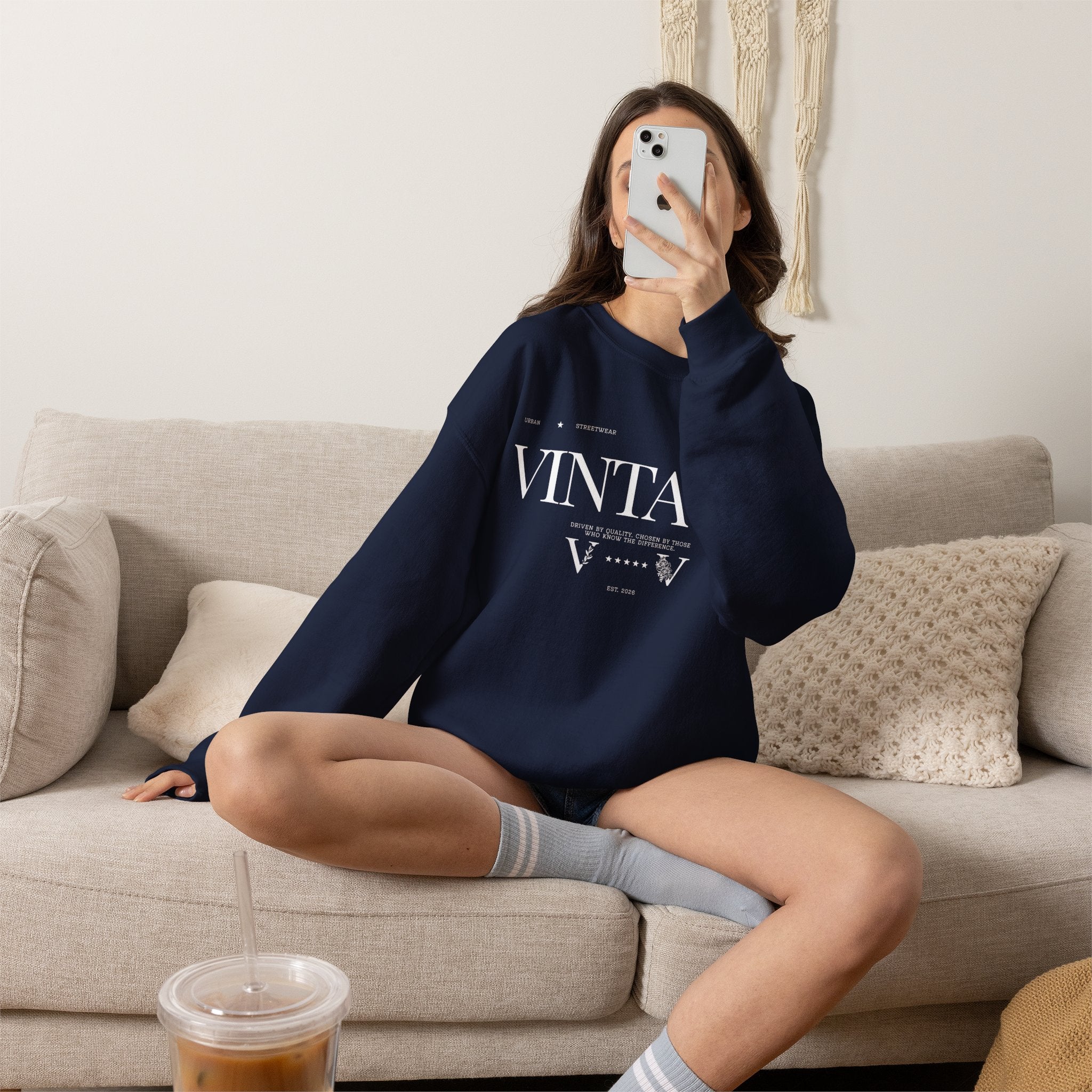 Vintage Crewneck Sweatshirt — Retro 'VINTAGE' Graphic Pullover